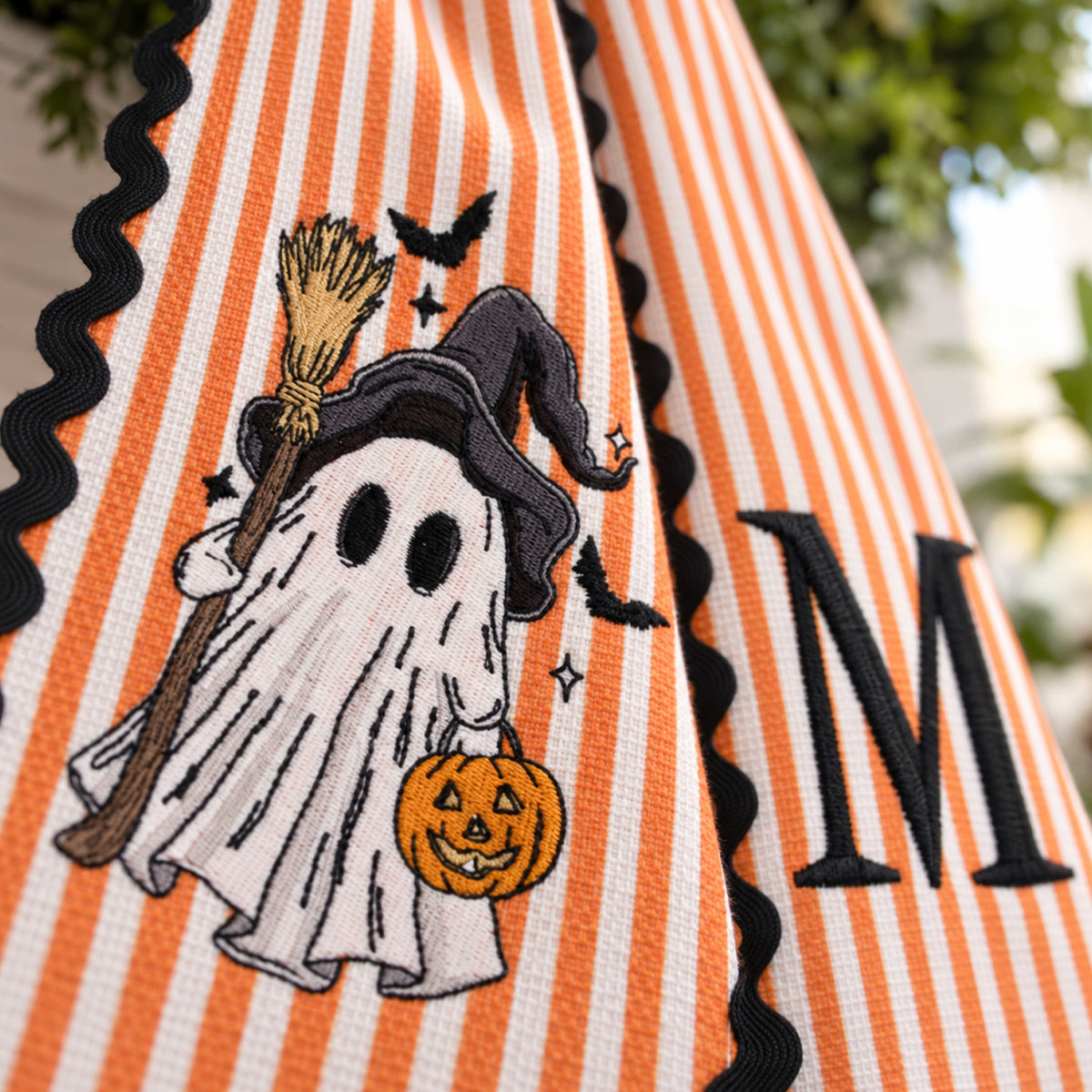 Personalized Halloween Wreath Sash, Custom Ghost & Initial Door Wreath Decoration