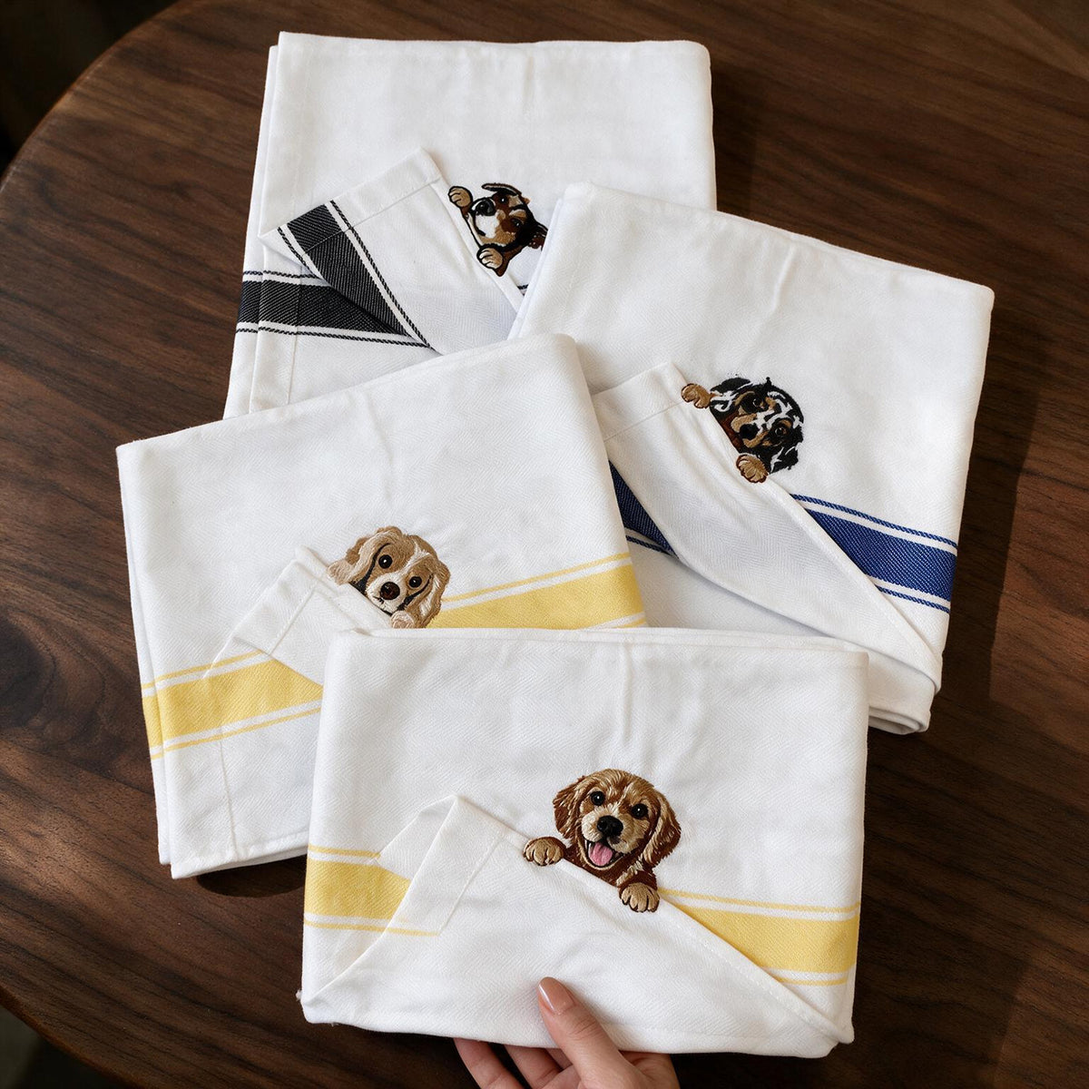 Customizable Puppy Hand Towel – Personalized Pet Name Embroidered Kitchen Tea Towel Gift for Dog Lovers