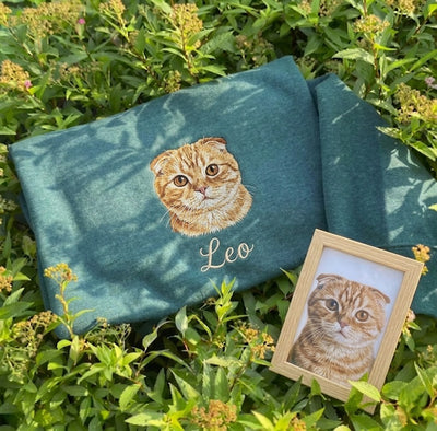 Embroidered Pet Portrait Organic Sweatshirt/Hoodie