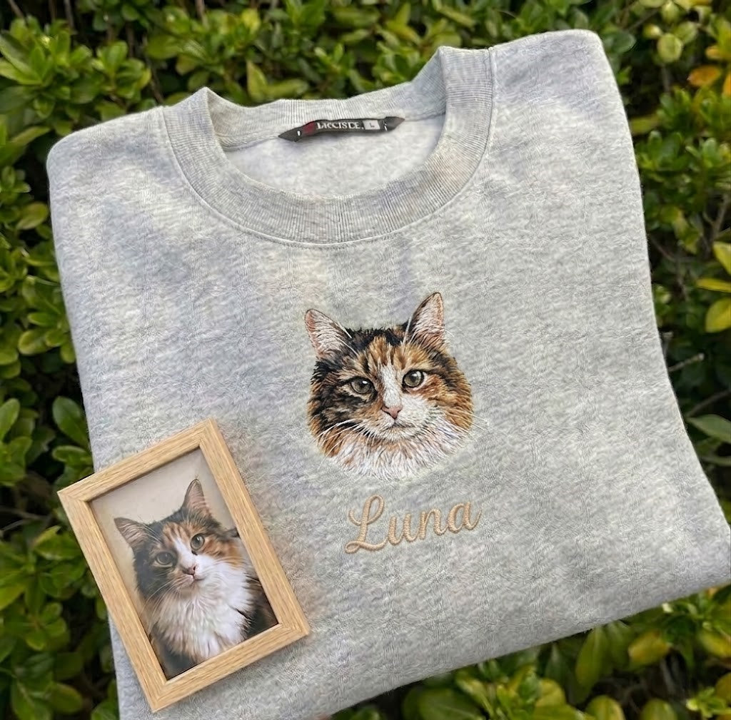 Embroidered Pet Portrait Organic Sweatshirt/Hoodie